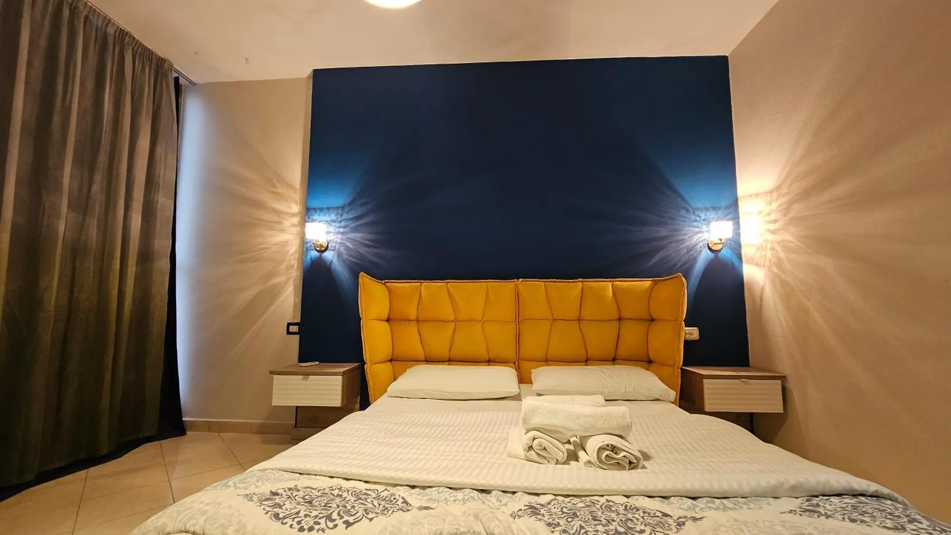 Aura Skanderbeg Square Apartments Tirana Albania