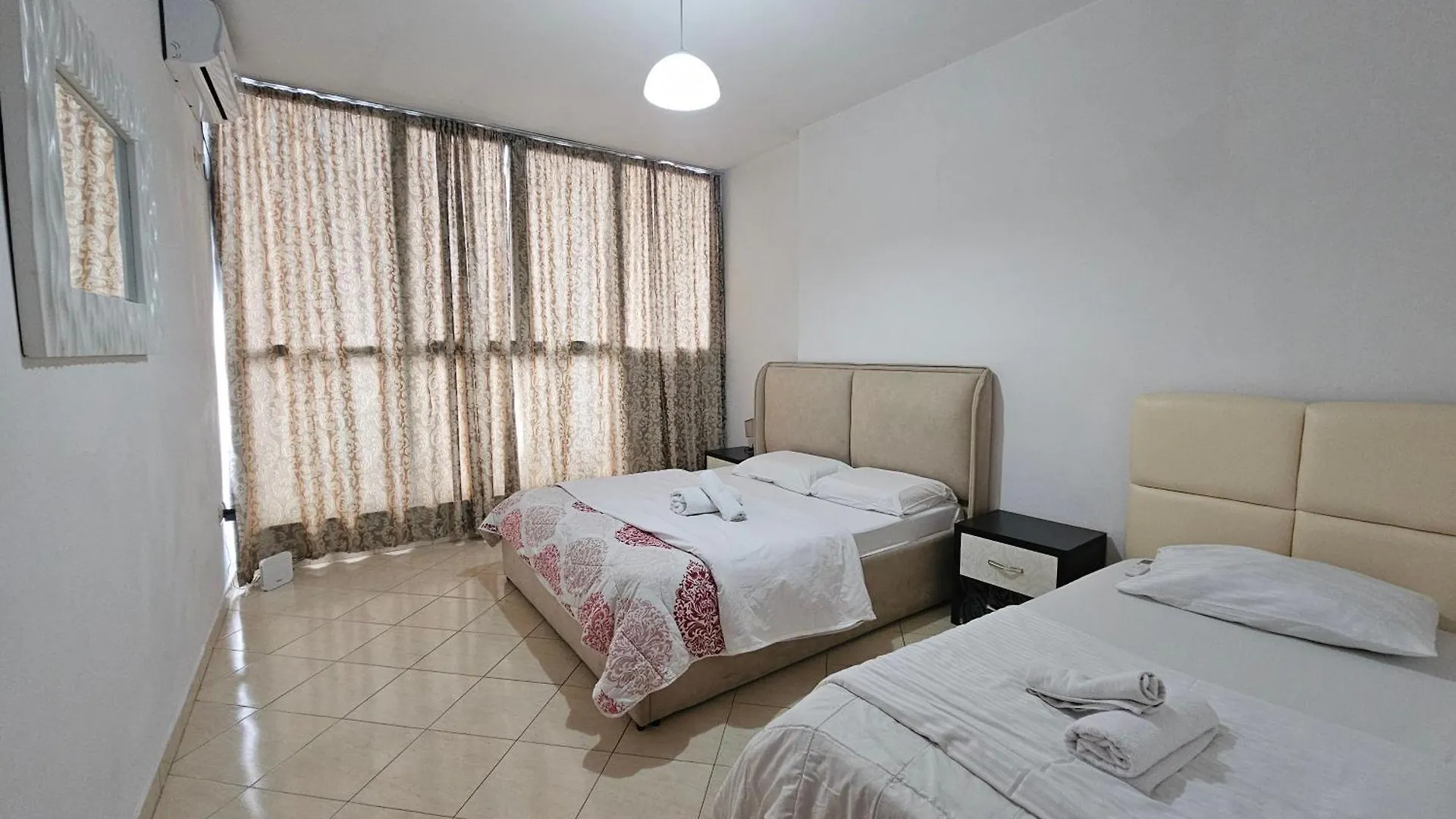 Aura Skanderbeg Square Apartments Tirana