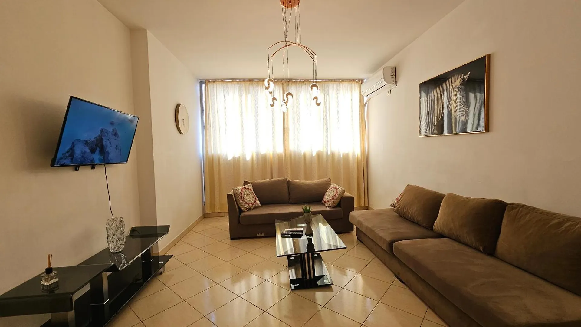 Aura Skanderbeg Square Apartments Tirana