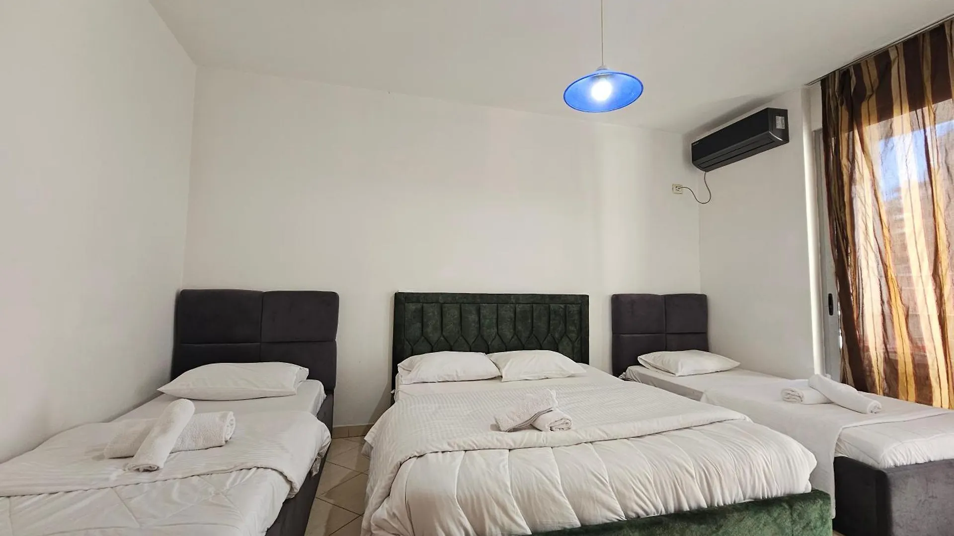 Aura Skanderbeg Square Apartments Tirana Albânia
