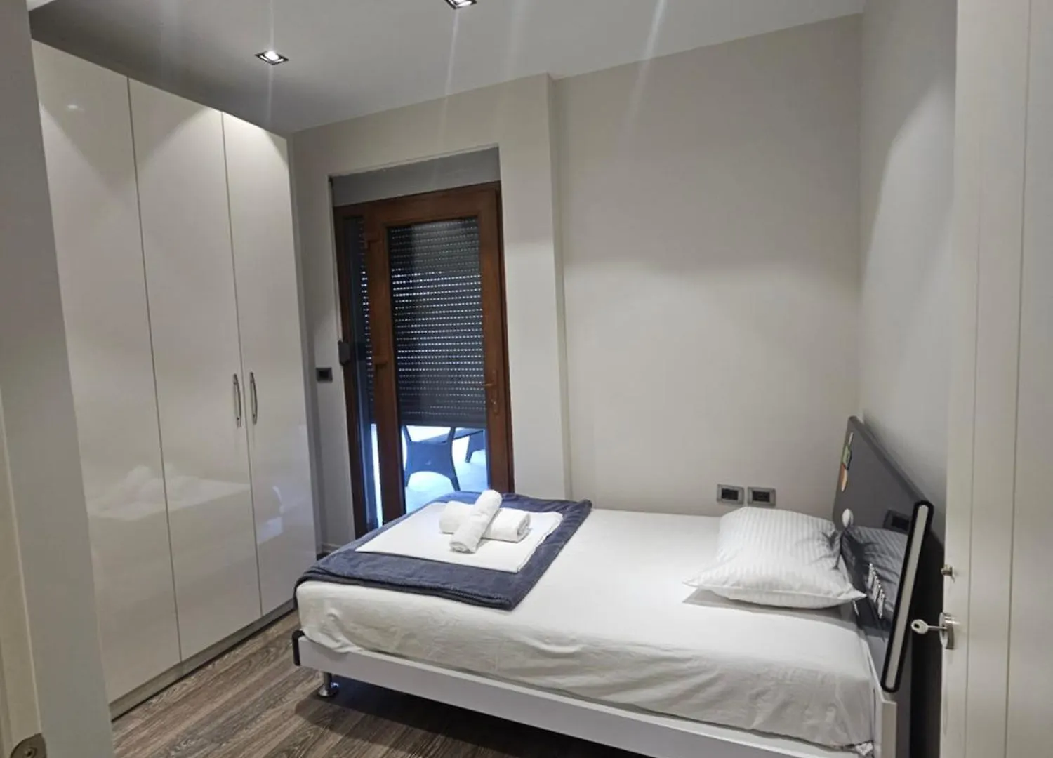 Aura Skanderbeg Square Apartments Tirana