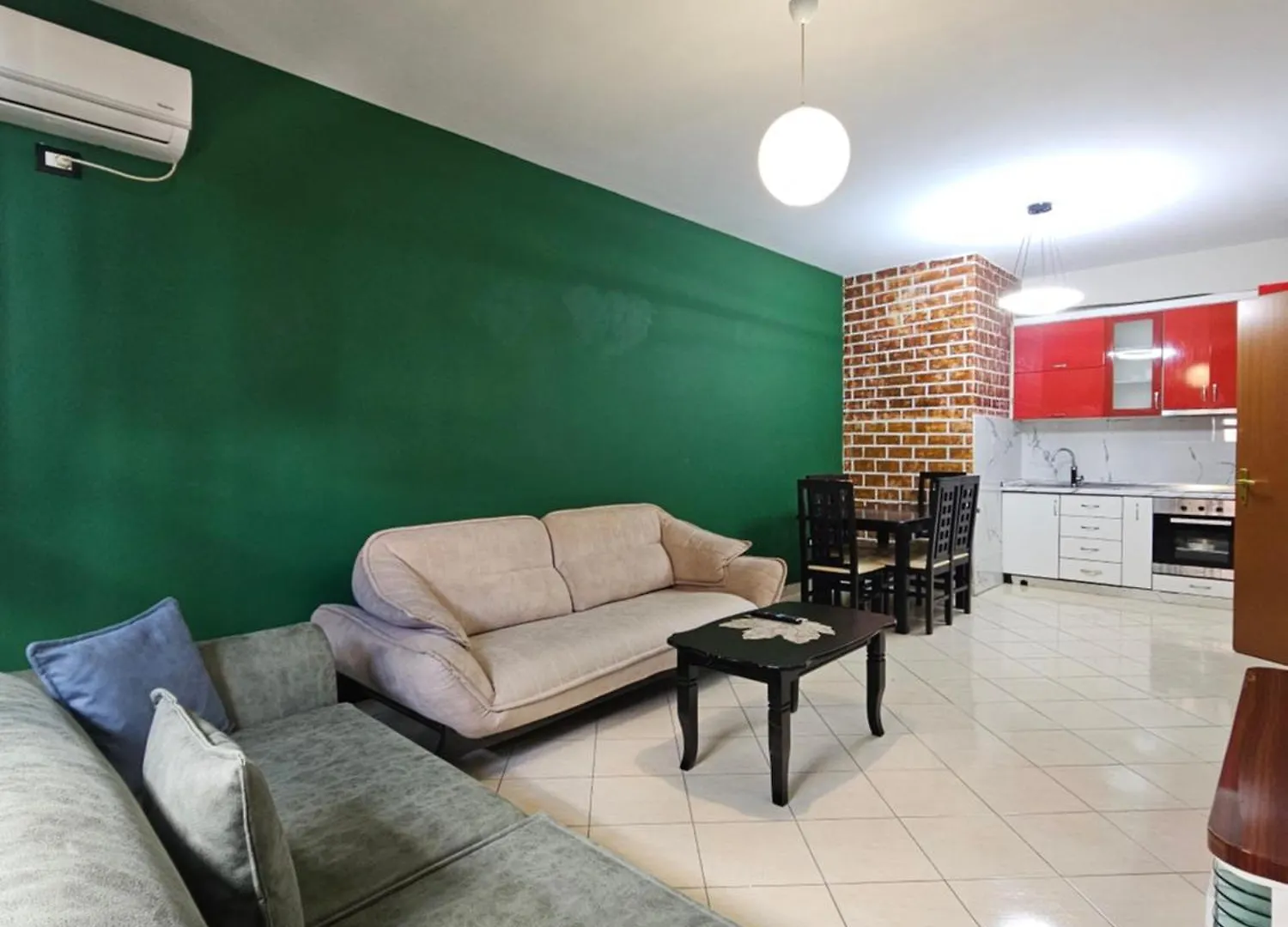 Aura Skanderbeg Square Apartments Tirana
