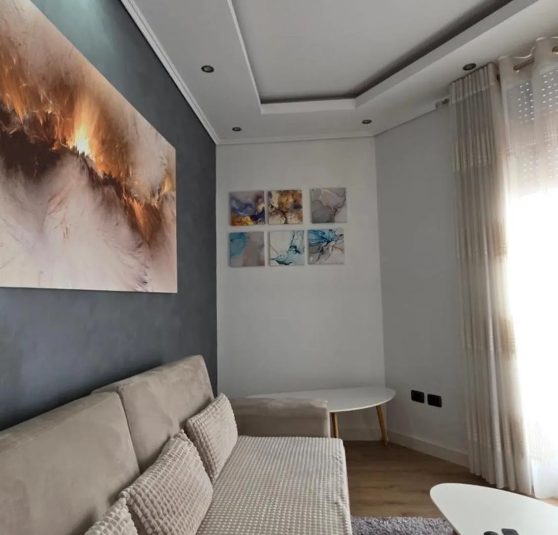 Aura Skanderbeg Square Apartments Tirana 0*,