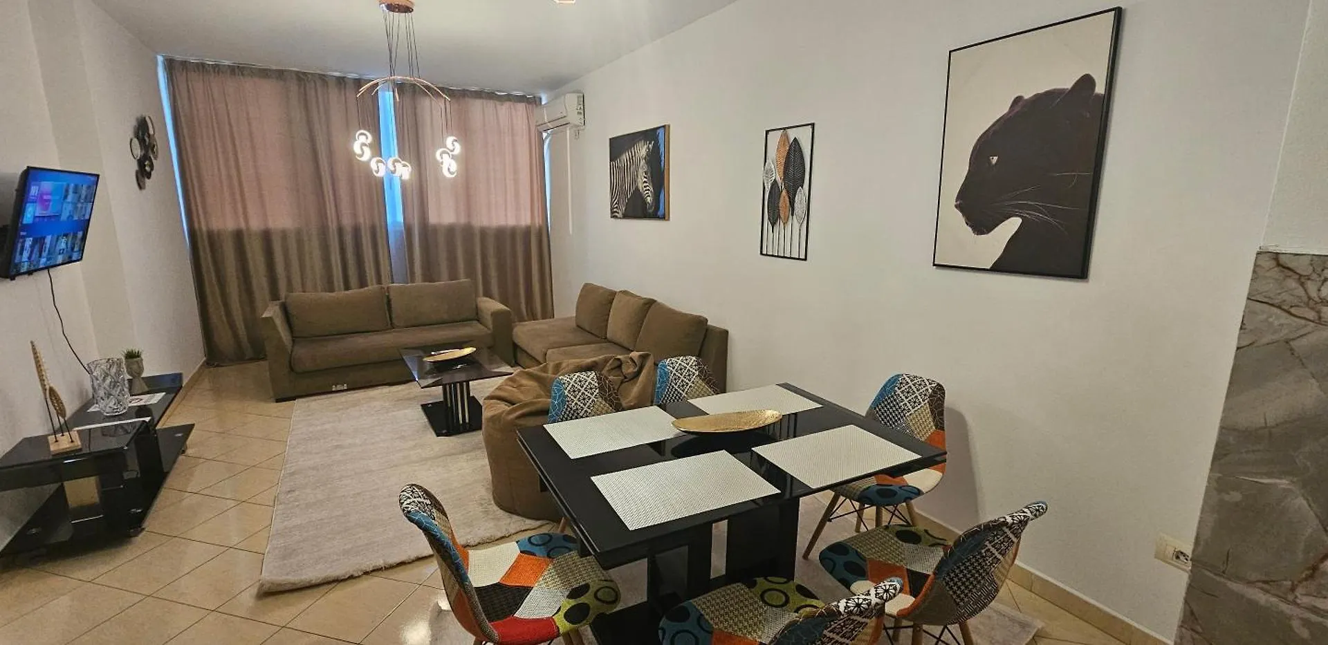 Aura Skanderbeg Square Apartments Tirana Albânia